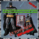 Batman Mafex 126 – Figura Articulada 16cm | DC Justice League Hush | Coleção The Dark Knight