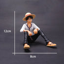 Action Figure One Piece – Luffy Sentado, 12cm, Estatueta Colecionável em PVC, Presente de Aniversário