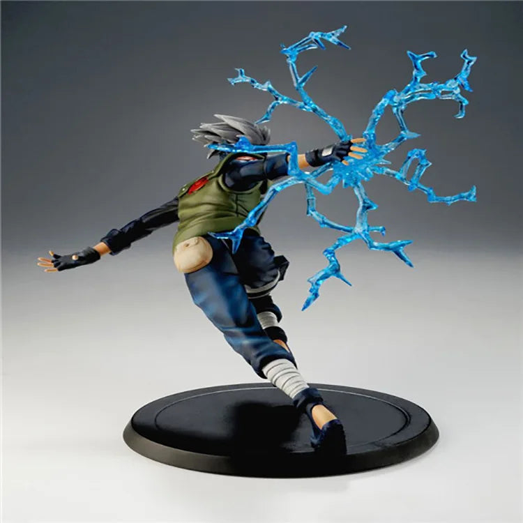 Naruto Shippuden – Hatake Kakashi | Action Figure em PVC Colecionável