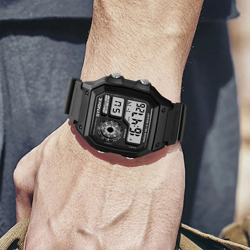 Relógio Masculino Digital Militar SYNOKE – Esportivo, Cronômetro, à Prova d’Água e com Iluminação Noturna
