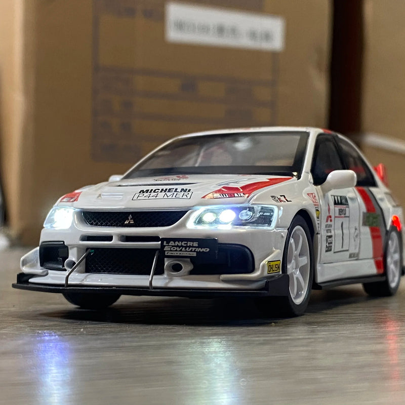 Miniatura 1:32 Mitsubishi Lancer Evolution JDM – Versão Combustível, Modelo de Liga Diecast com Luz e Som, Brinquedo, Enfeite para Computador e Presente