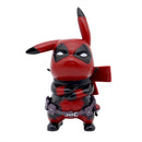 Boneco Pikachu Fantasiado de Deadpool – 12cm | Versão Q Kawaii para Decoração de Mesa ou Carro