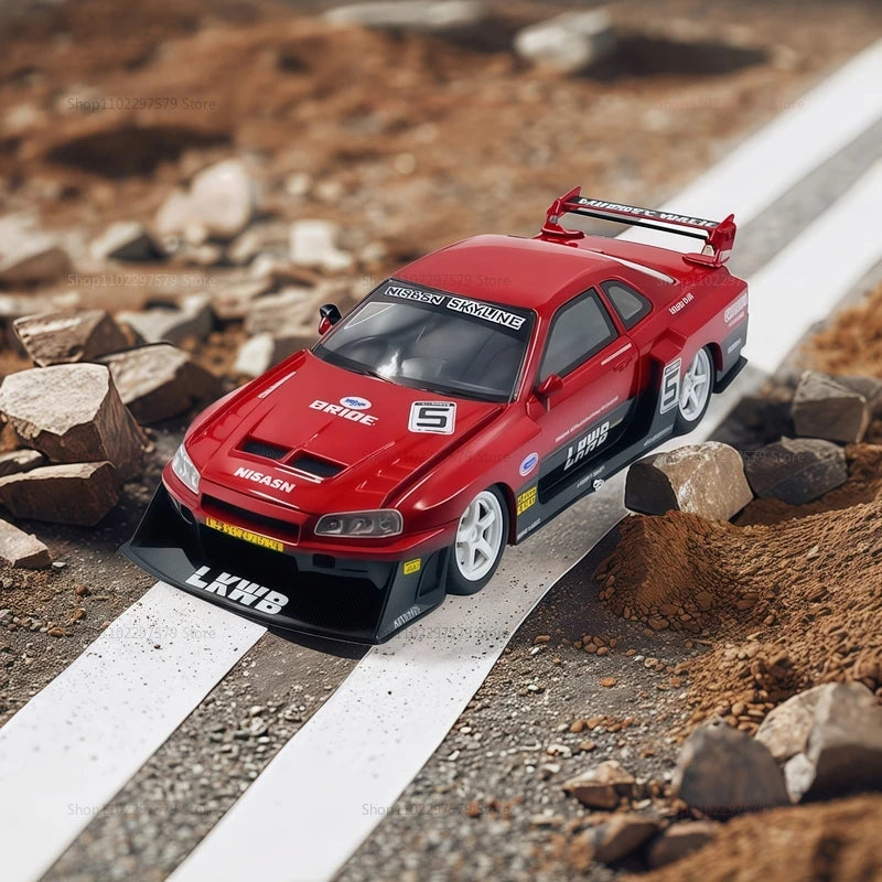 Modelo de Carro Esportivo 1/24 em Liga – Wide Body com Luzes e Som de Motor