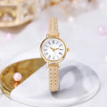 Relógio Feminino Elegante – Mostrador Romano Pequeno, Pulseira de Couro, Estilo Clássico e Sofisticado