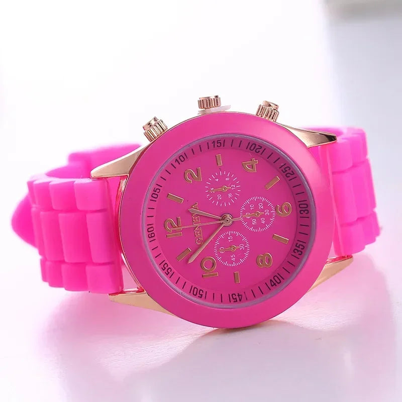Relógio Feminino de Luxo 2025 – Moda Elegante, Pulseira de Silicone, Quartz Preciso, Estilo Moderno e Confortável
