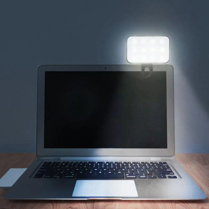 Luz de Preenchimento para Videoconferência com Clipe – LED 3 Cores, Bateria Recarregável, Para Celular, Notebook e Monitor
