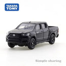 Takara Tomy Tomica Nº67 Toyota Hilux 1:70 – Miniatura em Metal Diecast, Coleção e Decoração