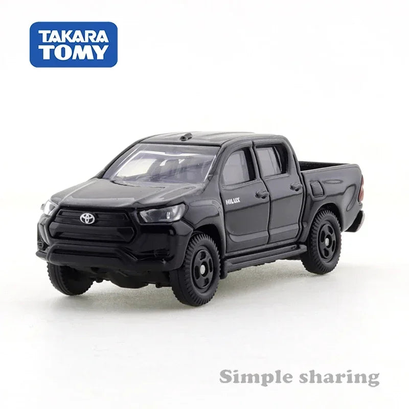 Takara Tomy Tomica Nº67 Toyota Hilux 1:70 – Miniatura em Metal Diecast, Coleção e Decoração