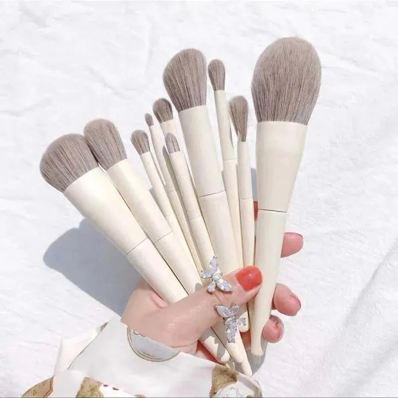 Kit 10 Pincéis de Maquiagem Profissional – Completo para Rosto, Olhos e Lábios