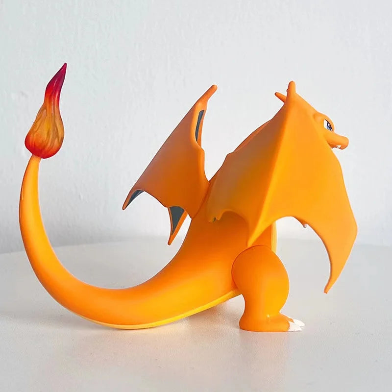 Pokémon Charizard 10cm – GK Figura PVC Anime Action Figure Colecionável